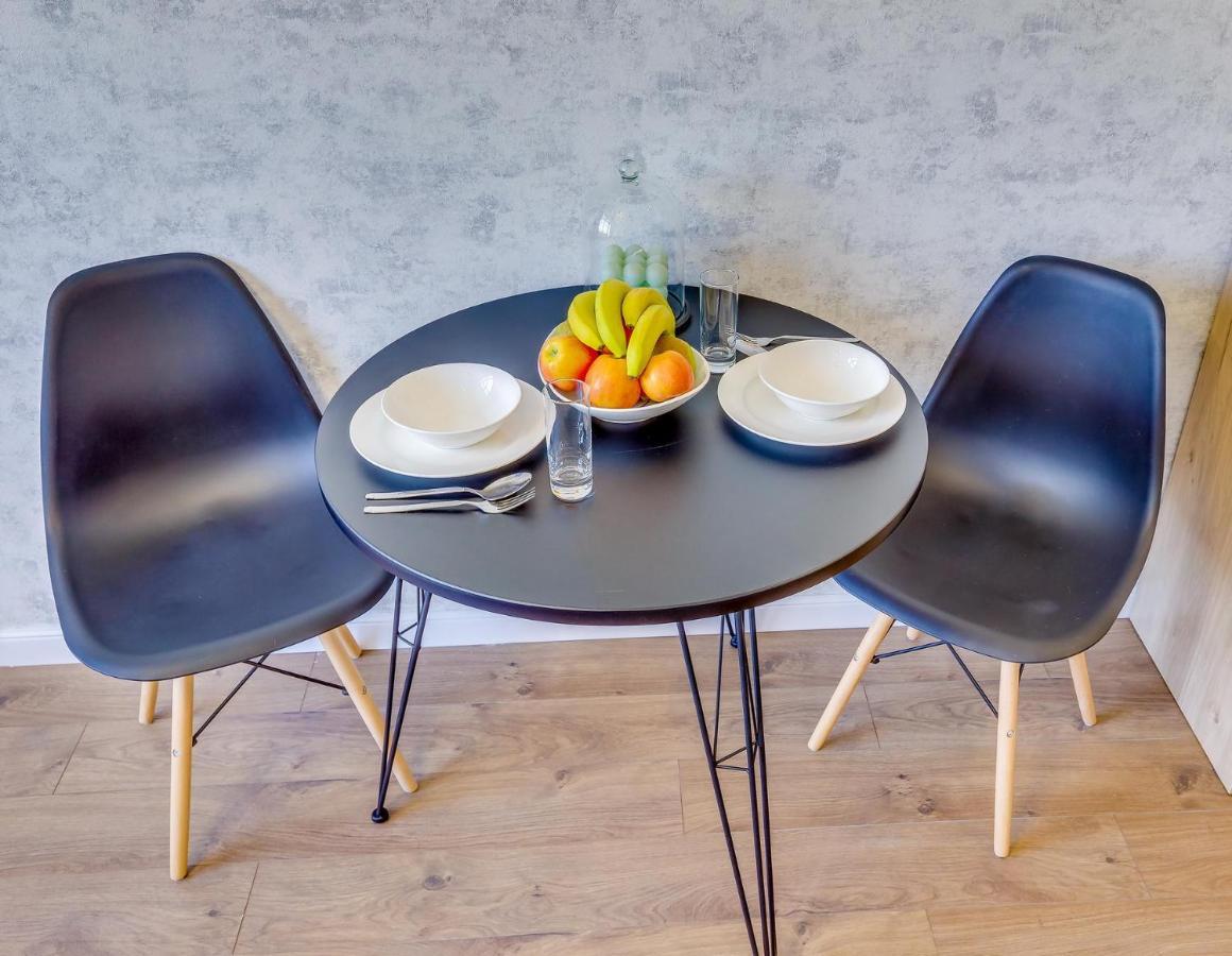 "Asaapart" Lamiya Apartment Almaty Bagian luar foto