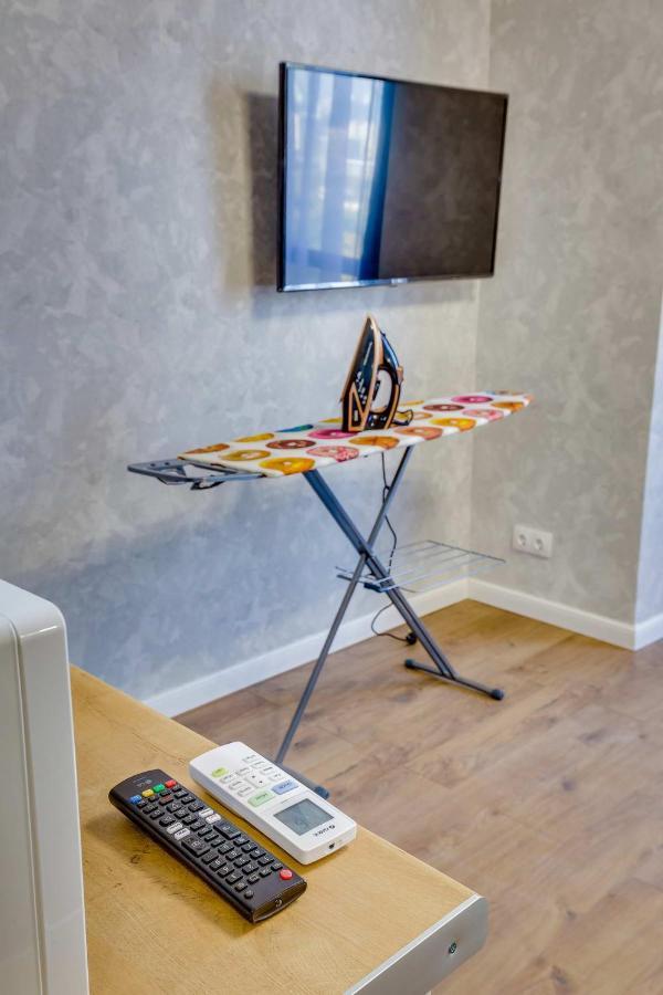 "Asaapart" Lamiya Apartment Almaty Bagian luar foto