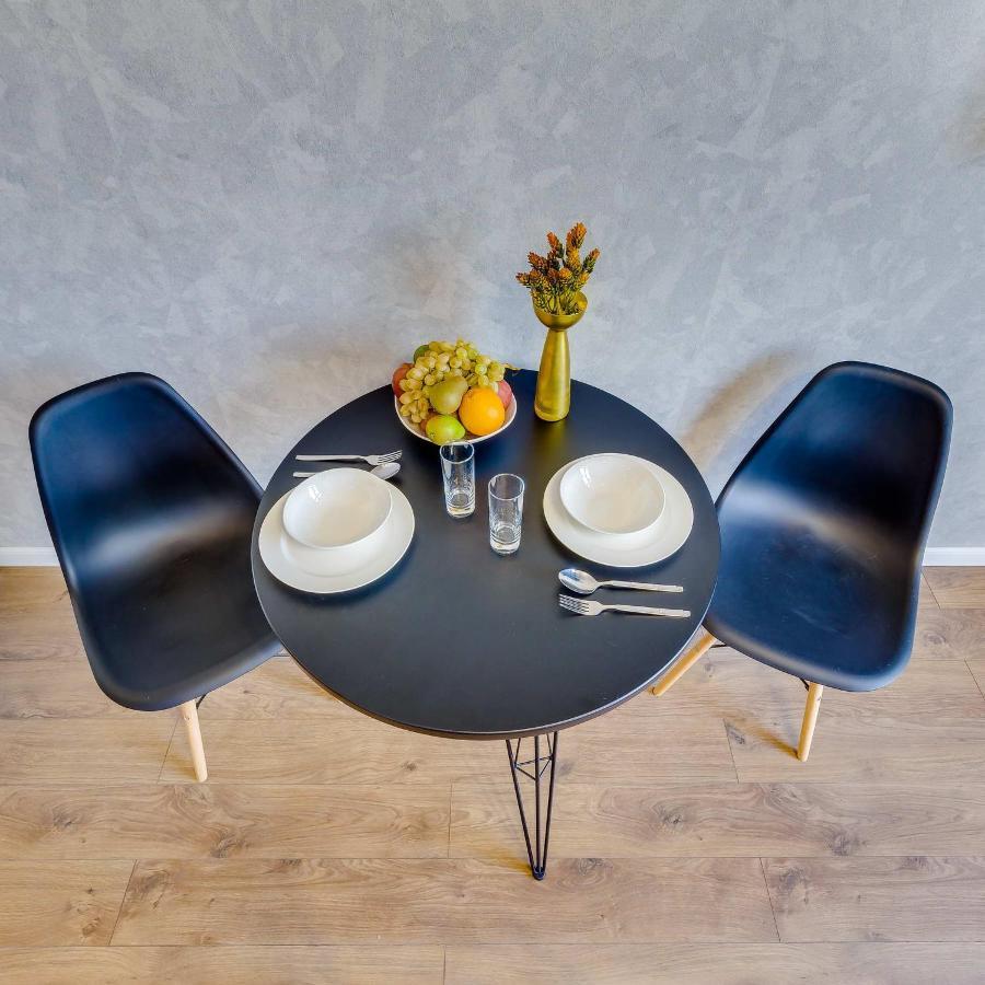 "Asaapart" Lamiya Apartment Almaty Bagian luar foto