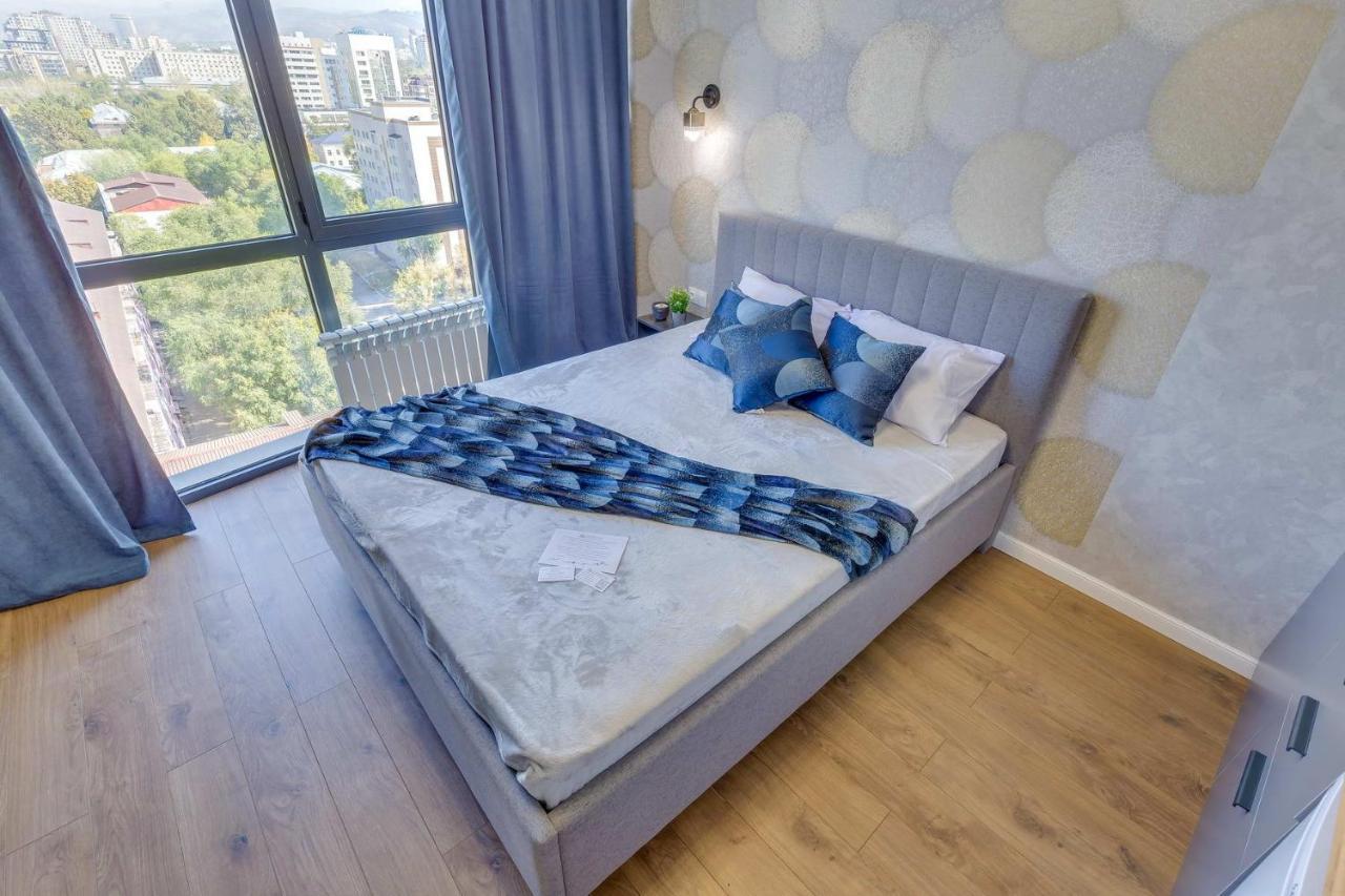 "Asaapart" Lamiya Apartment Almaty Bagian luar foto